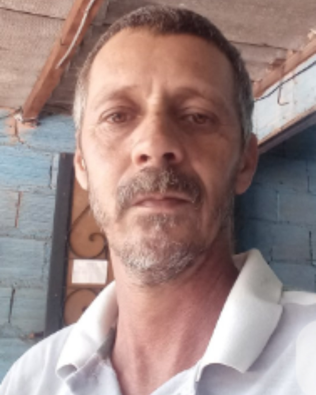 Resultado 1: selfie transformada em foto profissional com IA